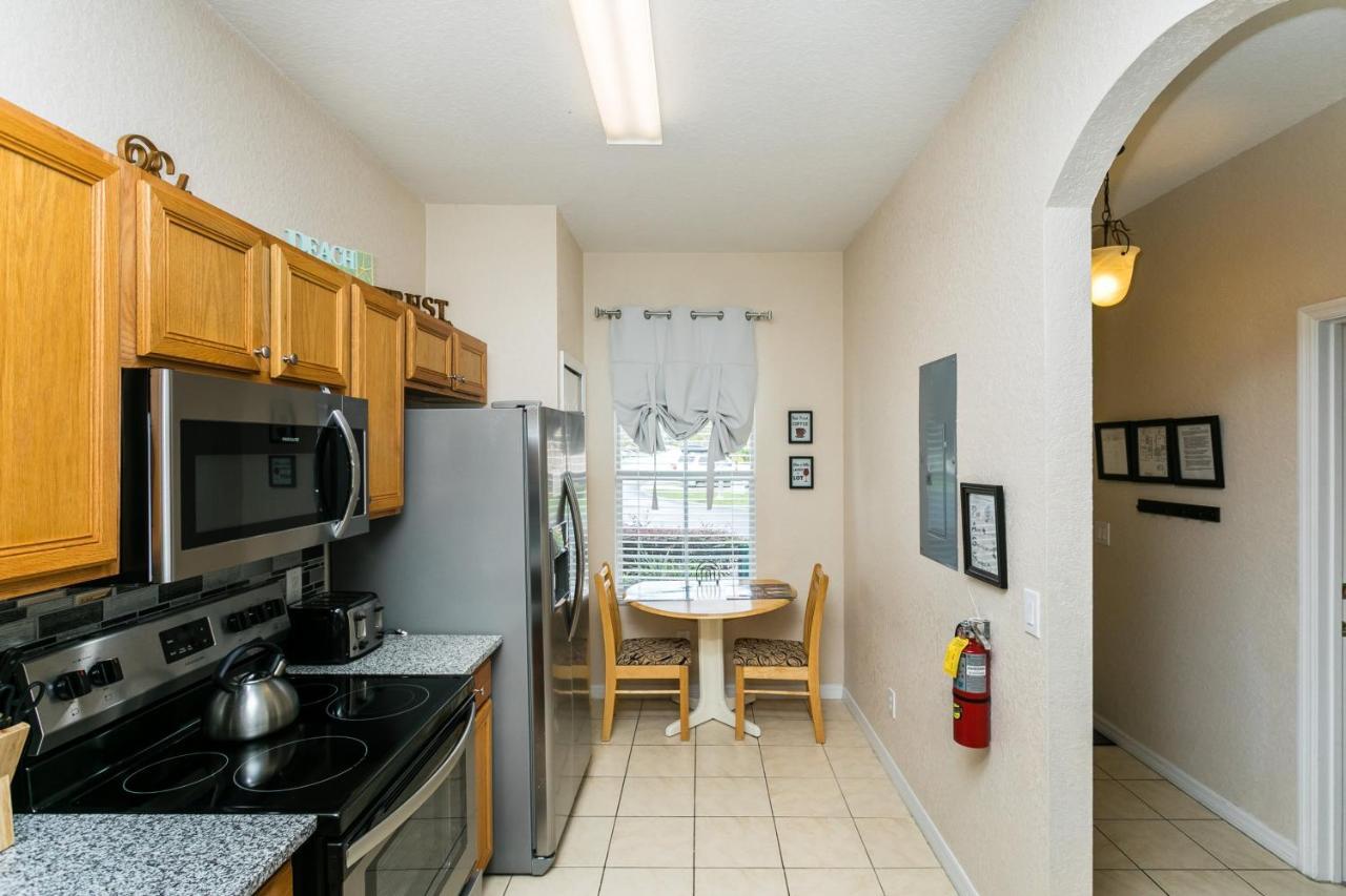 Apartment Regal Palms & 302