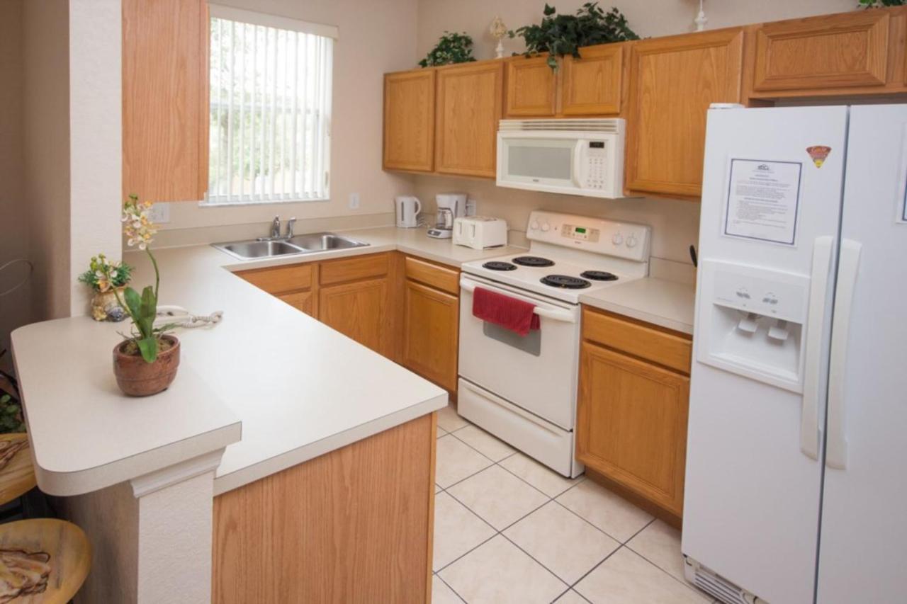 Regal Palms & 317 Apartment Four Corners