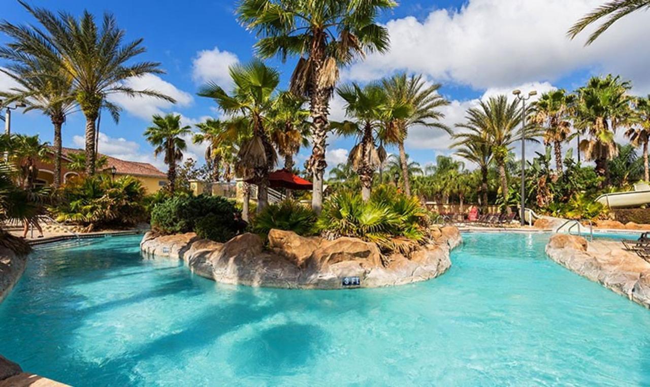 Regal Palms & 317 *