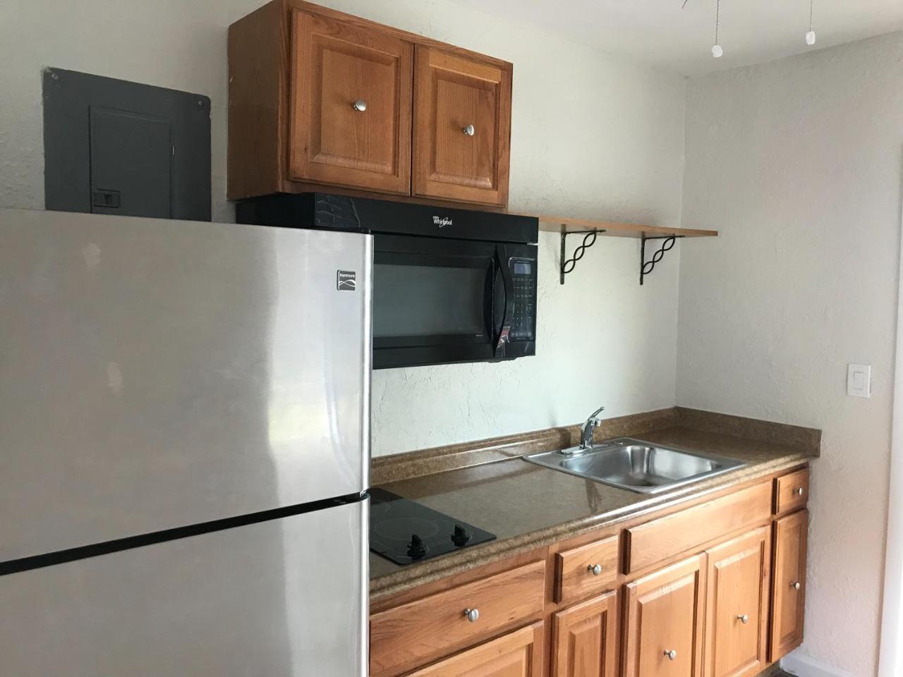 Pompano Breeze Aparthotel 2*