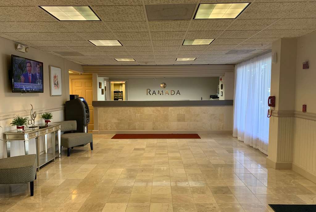 Ramada By Wyndham Waterfront Sarasota