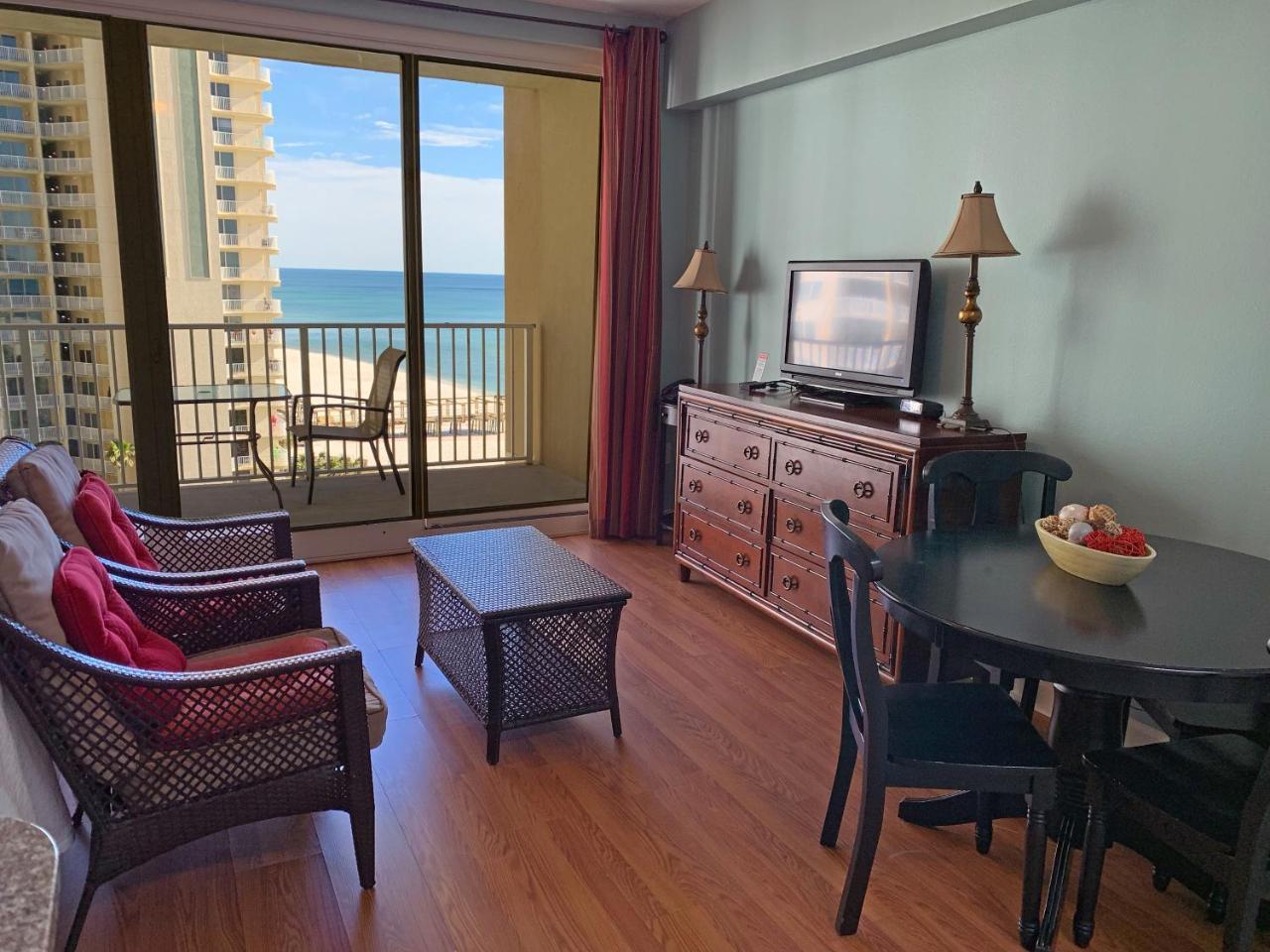 Shores Of Panama Apartment
