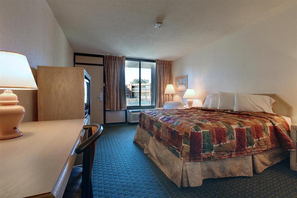 Motel Rest And Relax