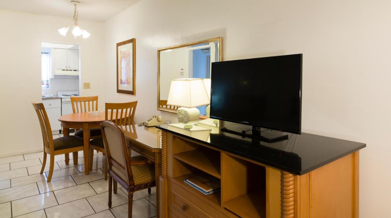 Carriage House Hotel Deerfield Beach