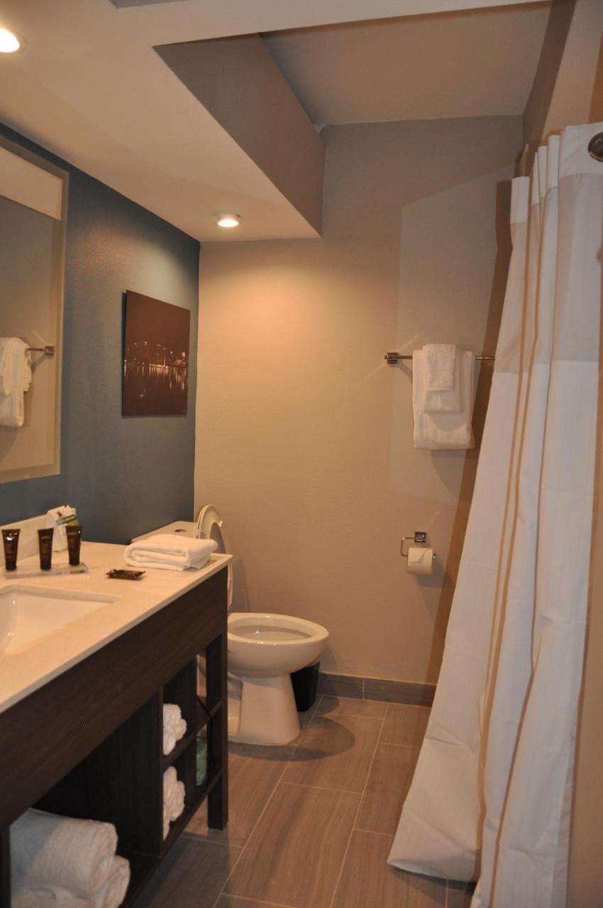 Hotel Grand Kissimmee At Celebration - Shuttle To Theme Parks