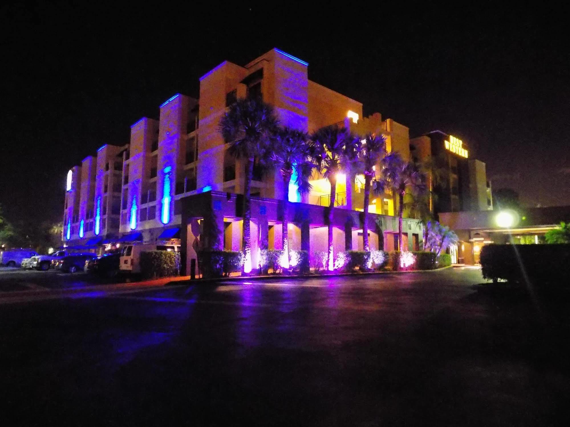Hotel Western Deerfield & Deerfield Beach