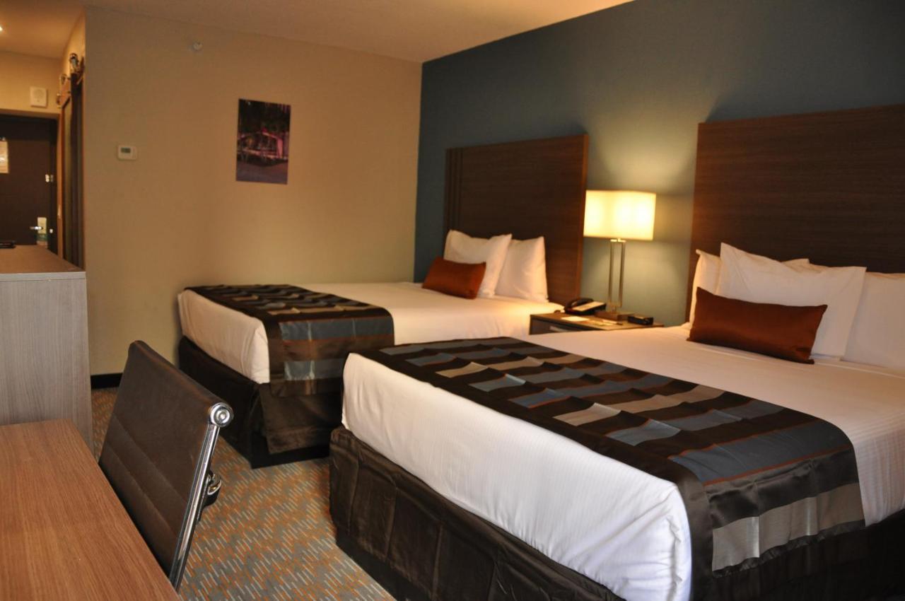 Hotel Grand Kissimmee At Celebration - Shuttle To Theme Parks 3*