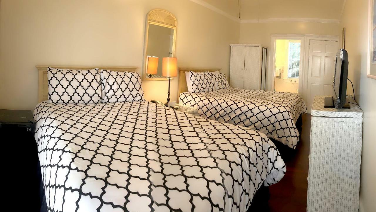 The Casablanca 3* Key West