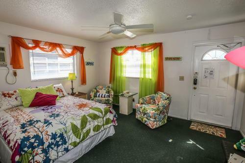 5583 Estero 2 Villa