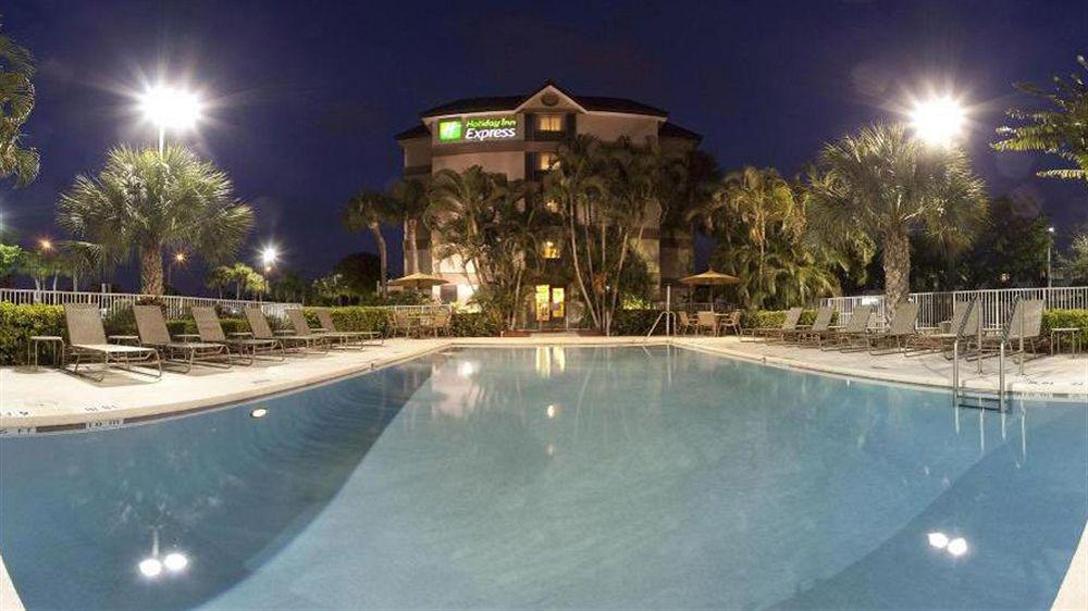 Hotel Express Lauderdale North - Executive Airport By Ihg Fort Lauderdale