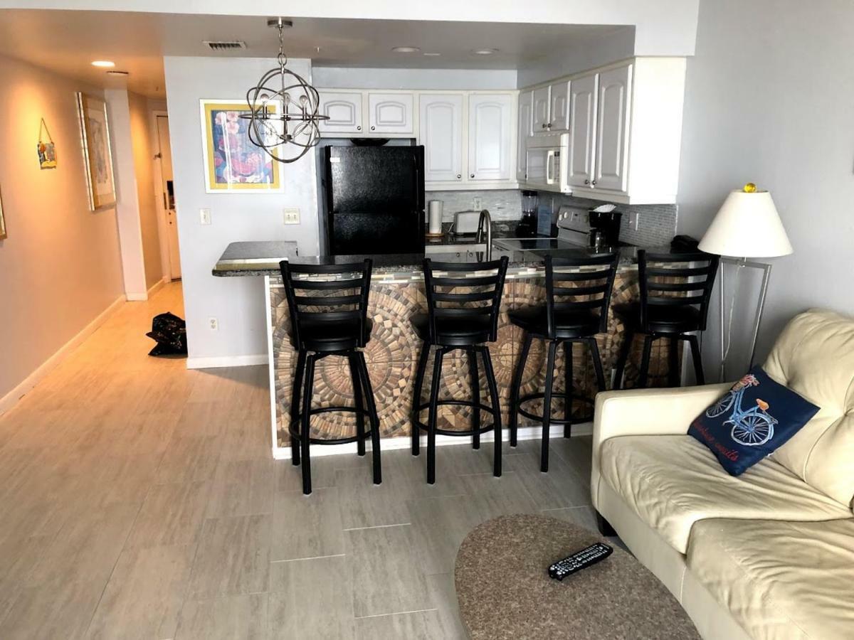 Ocean Walk - Spectacular Ocean Front View Holiday home Daytona Beach