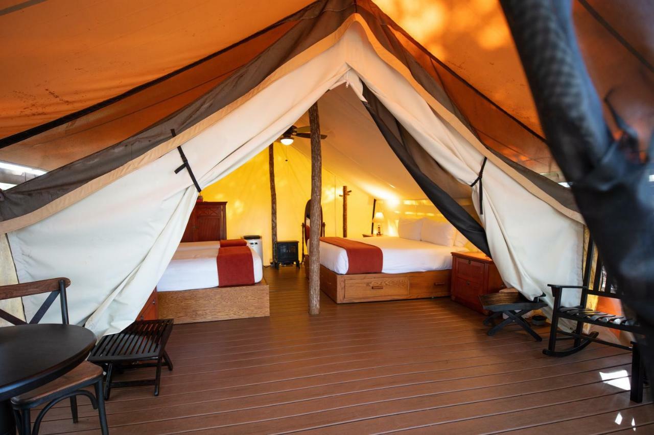 Westgate & Rodeo Resort