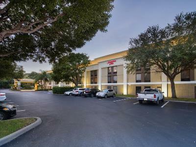 Hampton - I-75 3* Naples