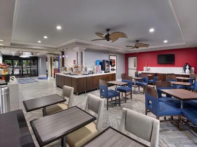 Hotel Hampton - I-75