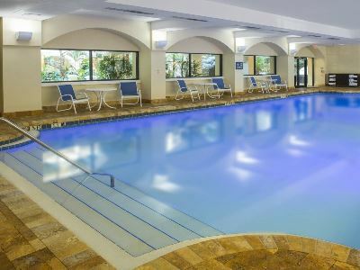 Four Points By Sheraton Airport Westshore Hotel