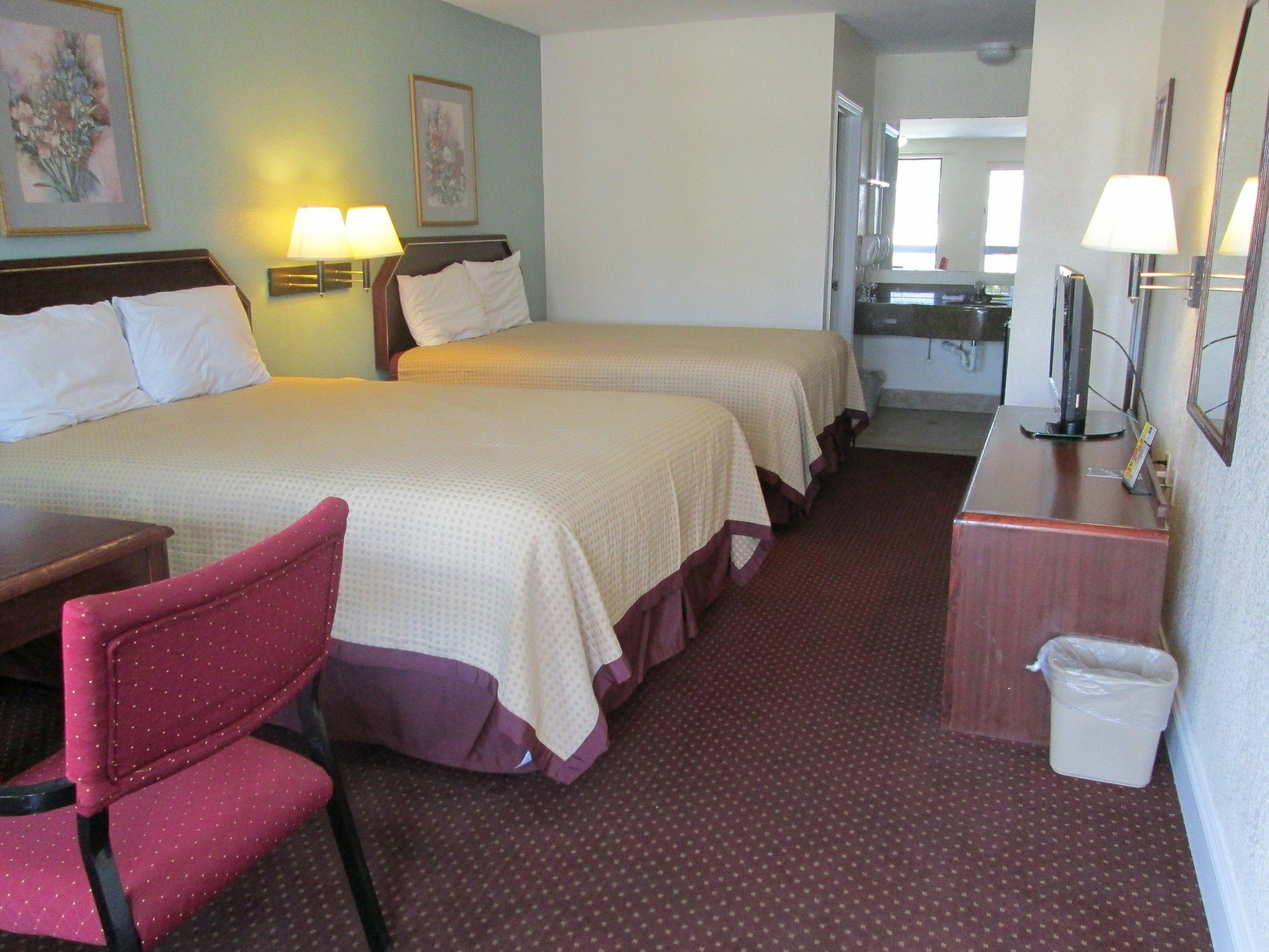 Motel Regency Near Boardwalk & Hurlburt Field 2*