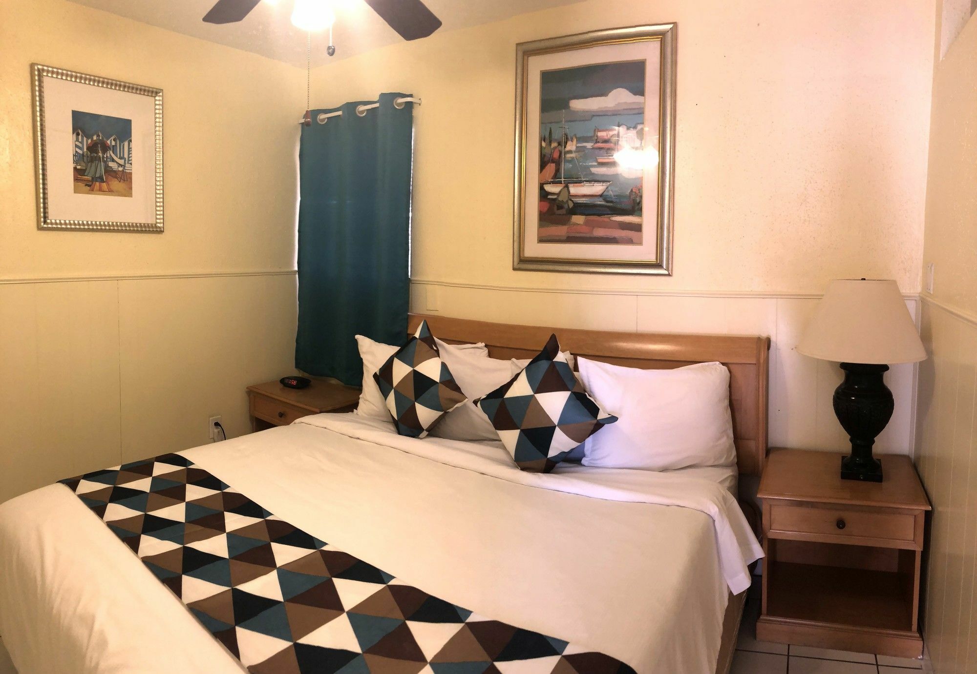 Seaside Hotel