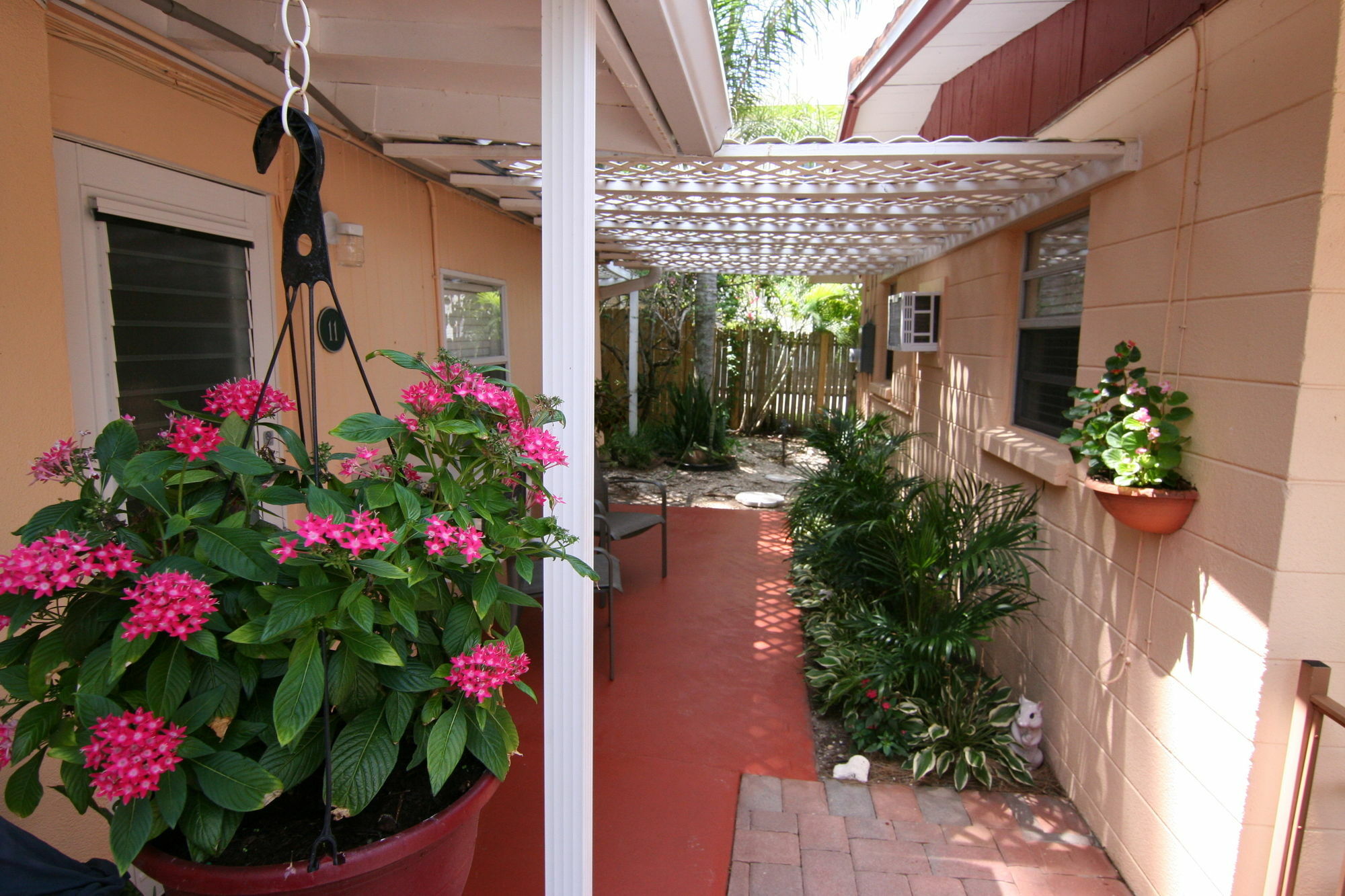 Aparthotel Beach Villas 3*