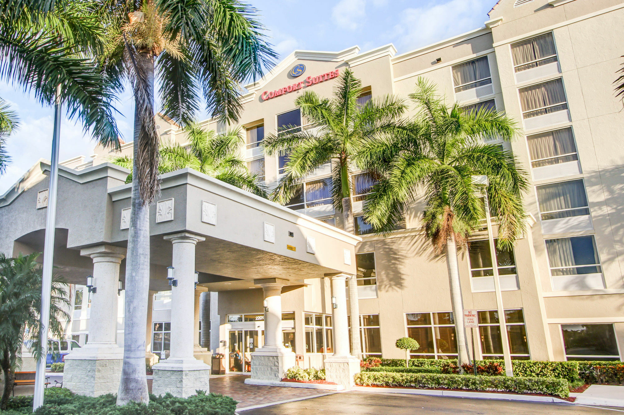 Hampton Lauderdale Hotel 3*