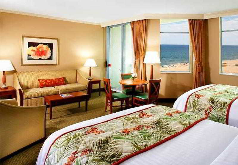 Lauderdale Pompano Beach/oceanfront Hotel