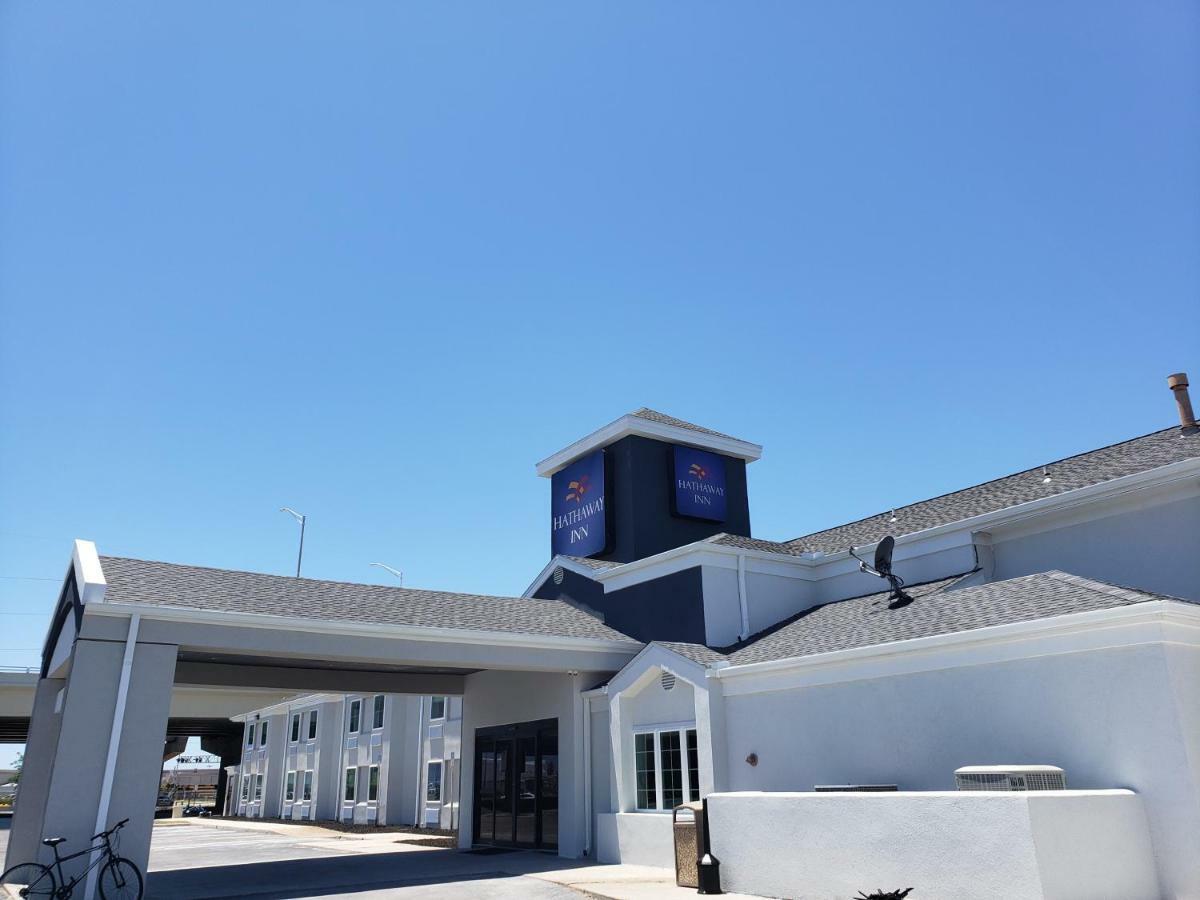 Hathaway Hotel