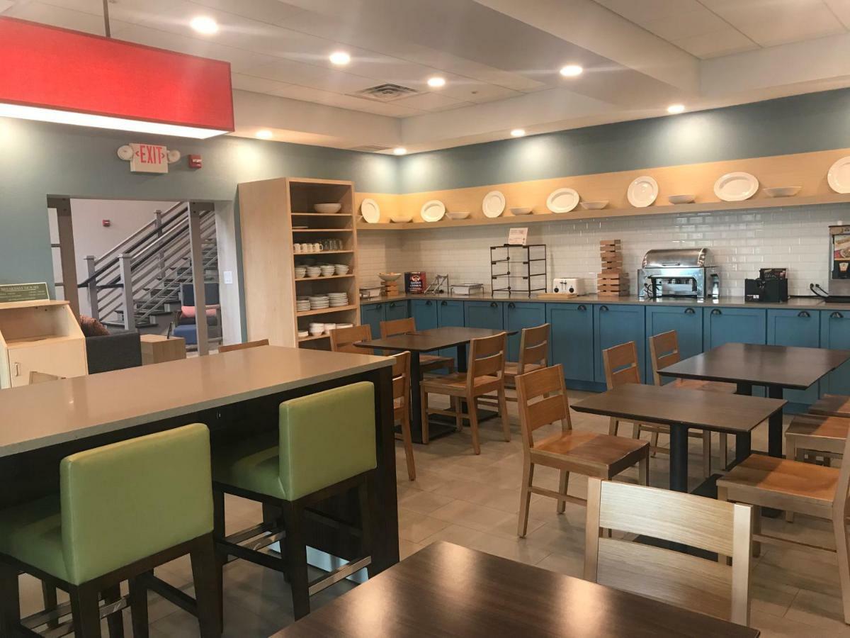 Country & By Radisson, Bradenton-lakewood-ranch, Fl