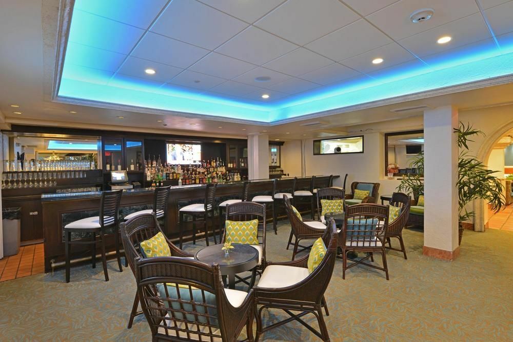 Beachcomber & Club Pompano Beach