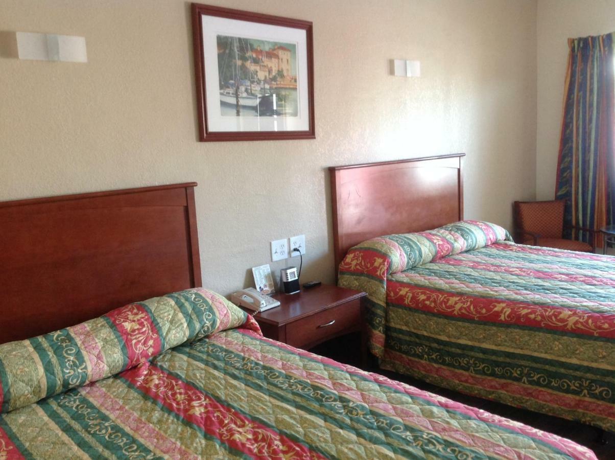 Sunshine Of Daytona Motel 2*
