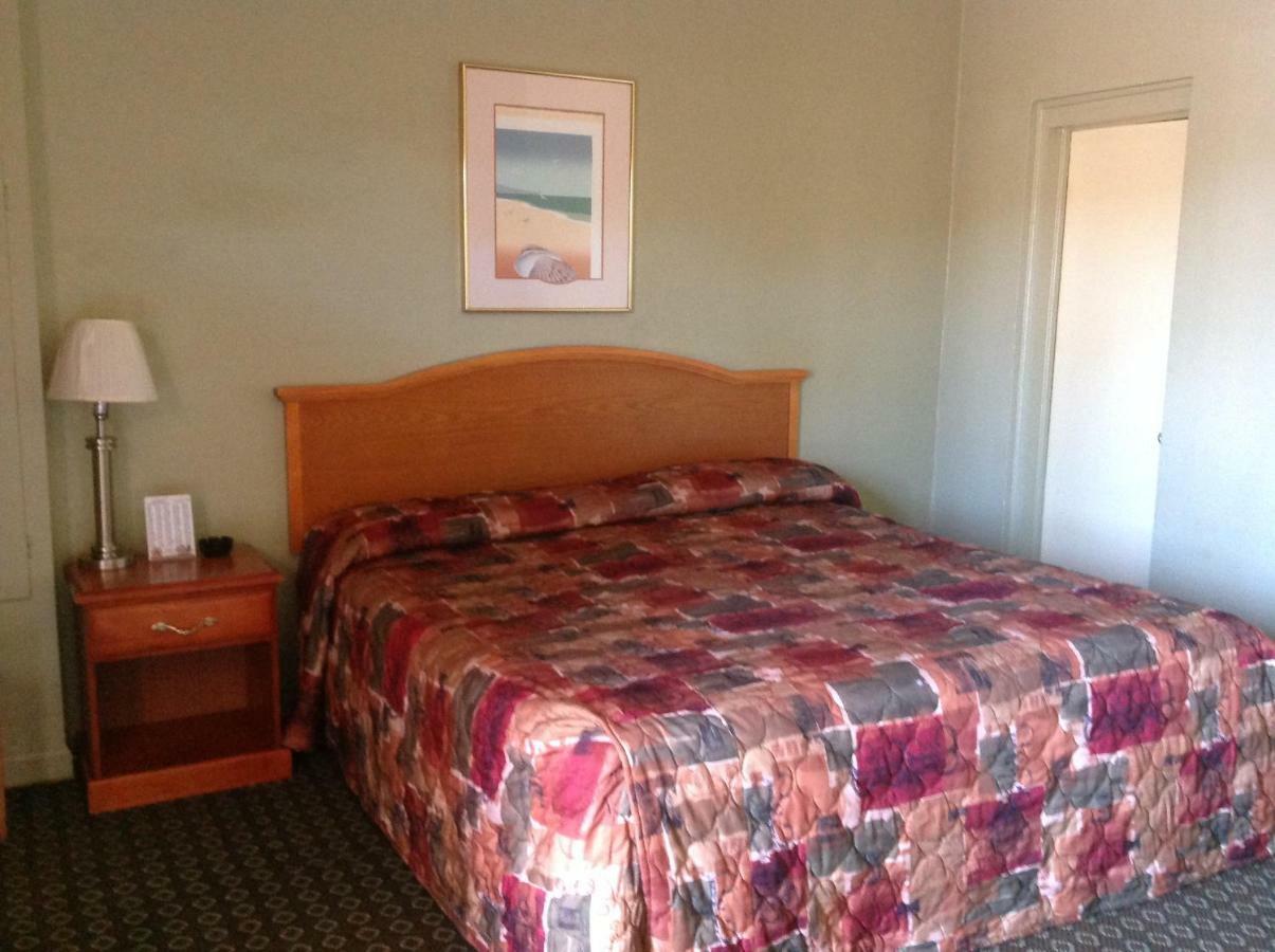 Motel Sunshine Of Daytona 2*