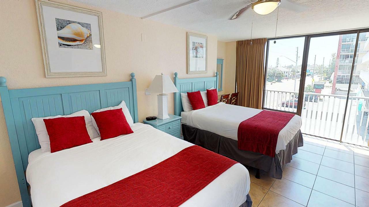 Island Hotel 2*