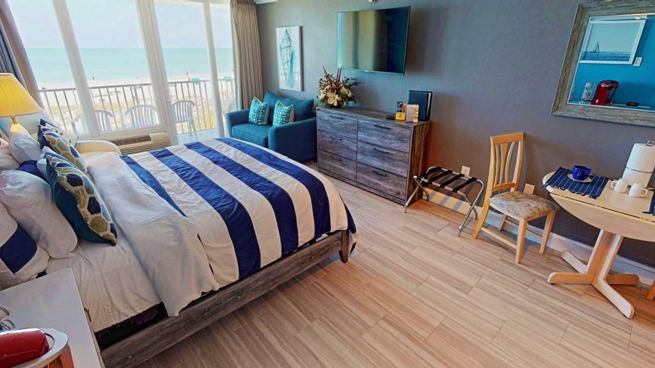 Island Hotel