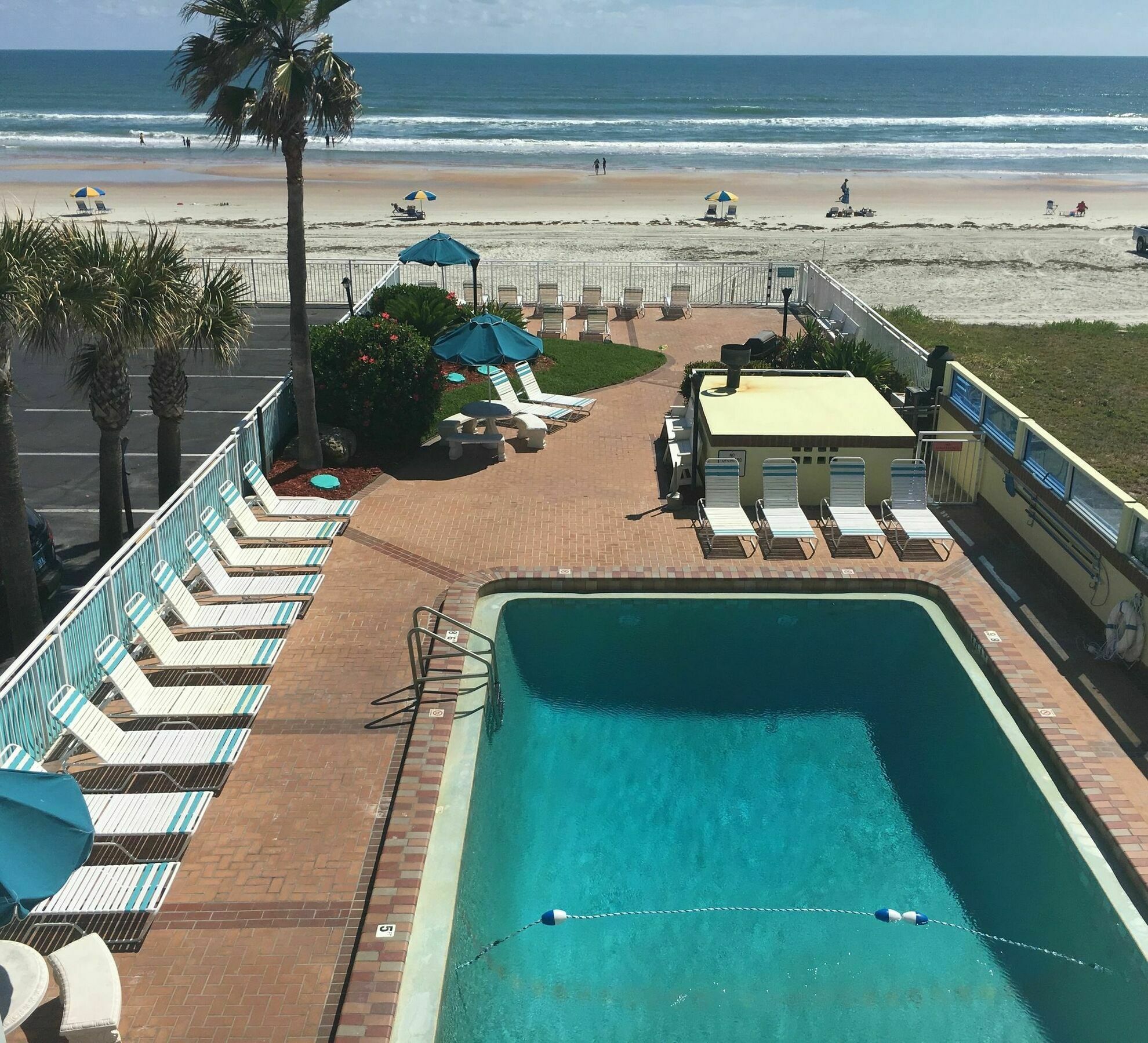 Sea Shells Club Daytona Beach