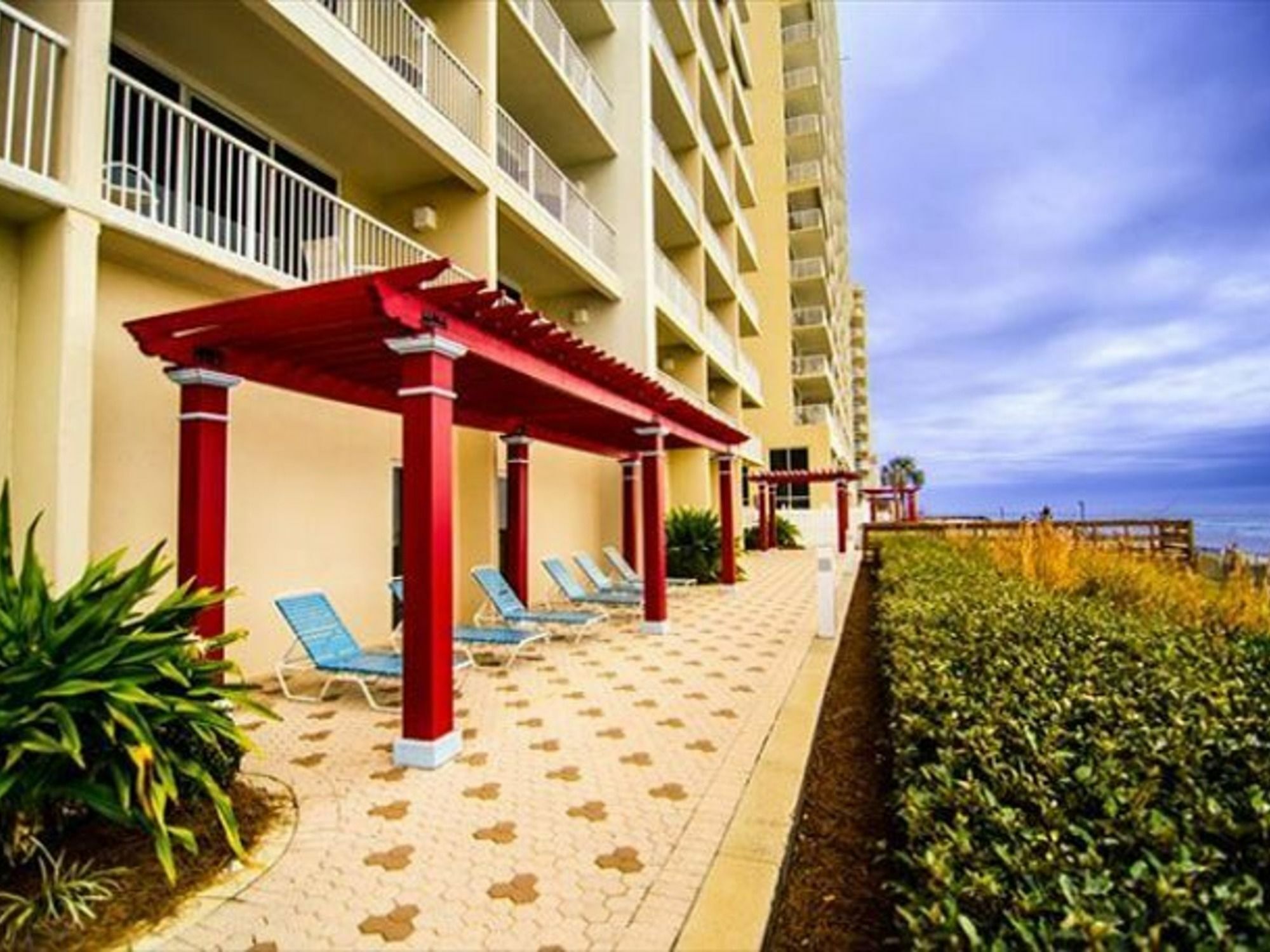 Majestic 1 401 By Redawning 3*