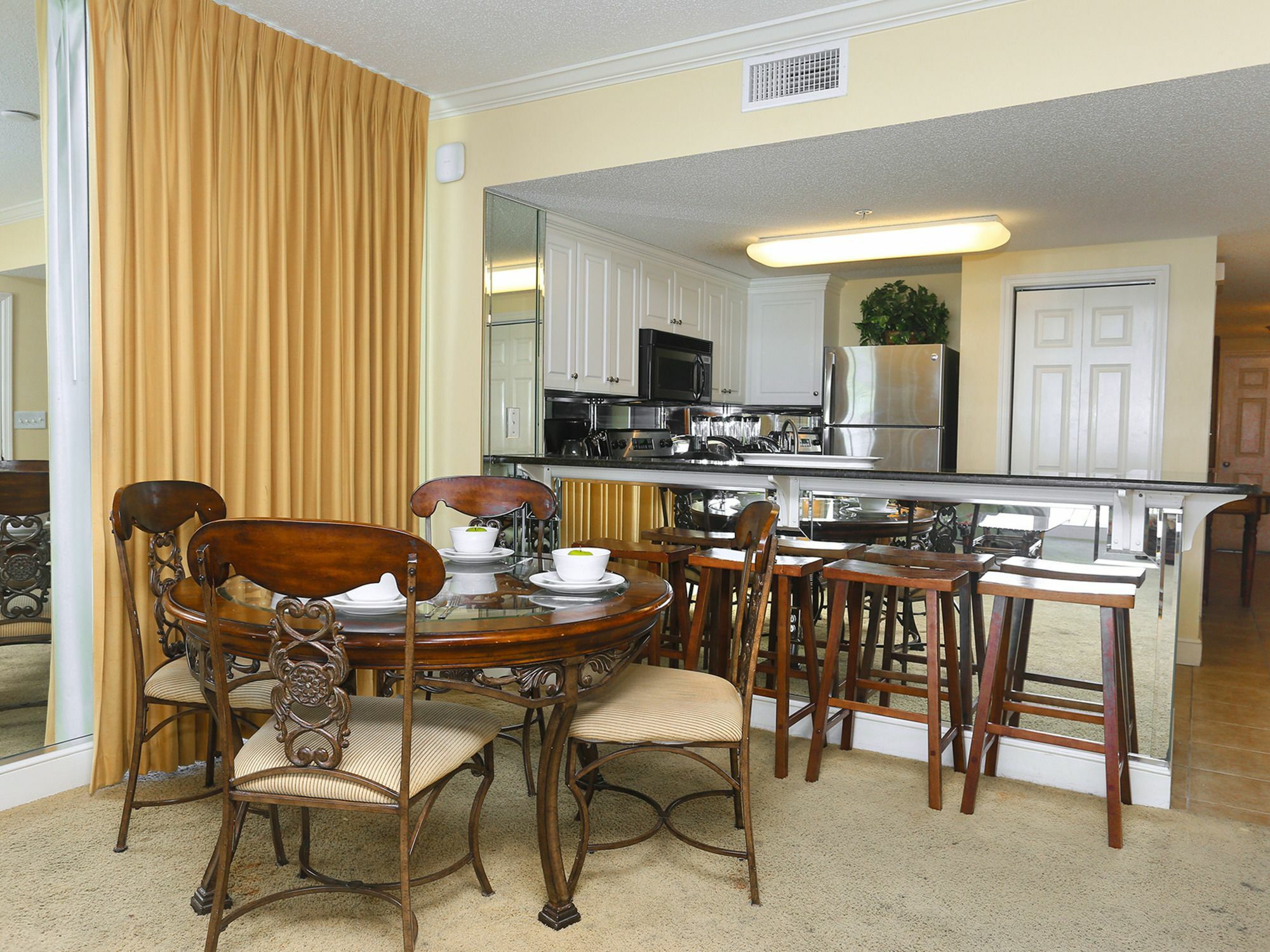 Majestic 1 401 By Redawning 3*