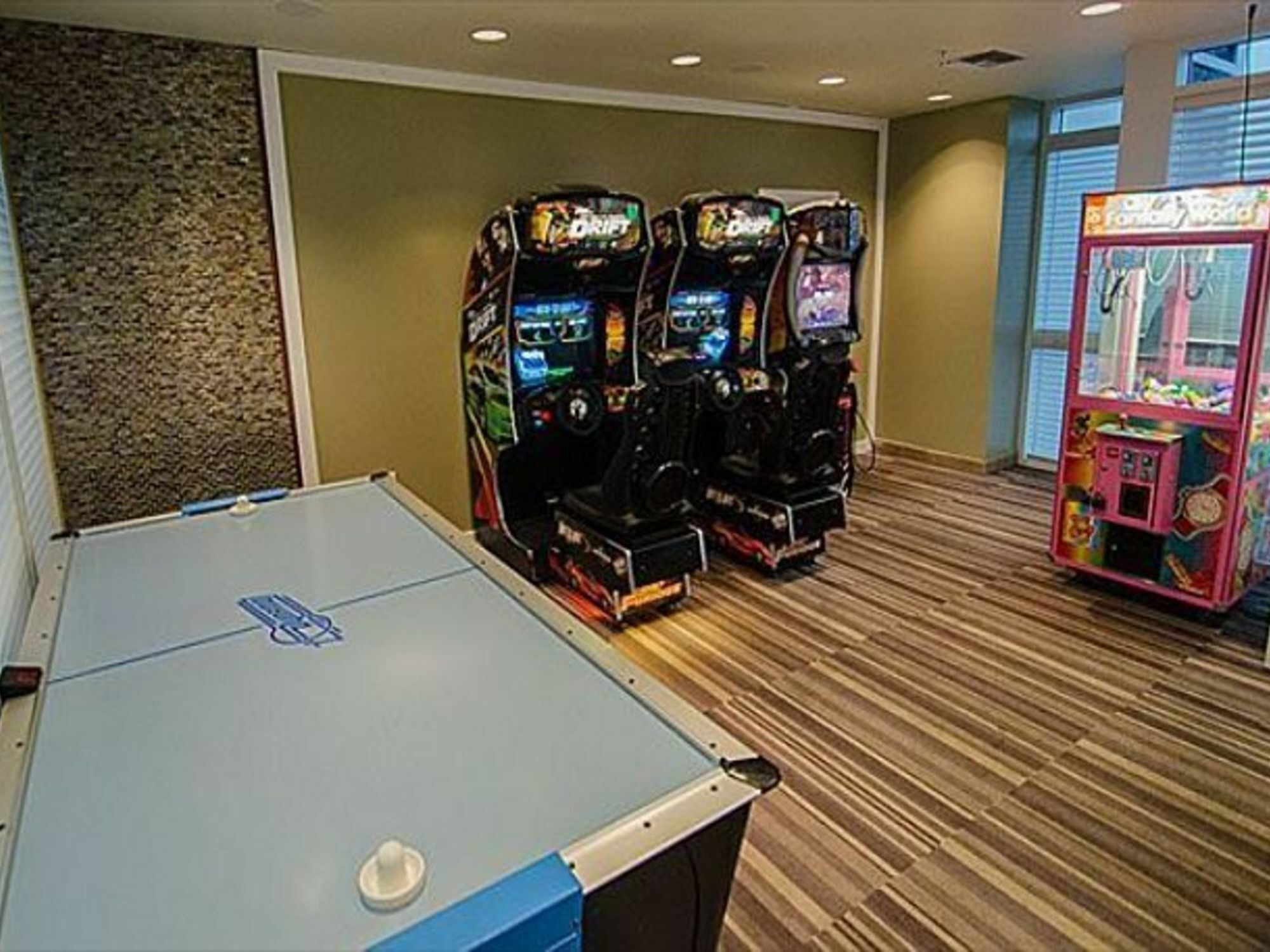 Majestic 1 401 By Redawning Hotel Panama City Beach
