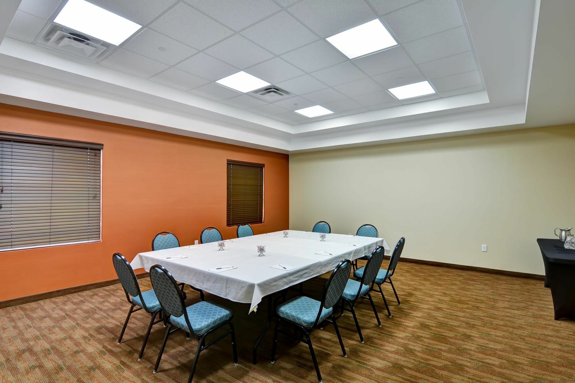Hampton & Tampa Northwest/oldsmar Hotel