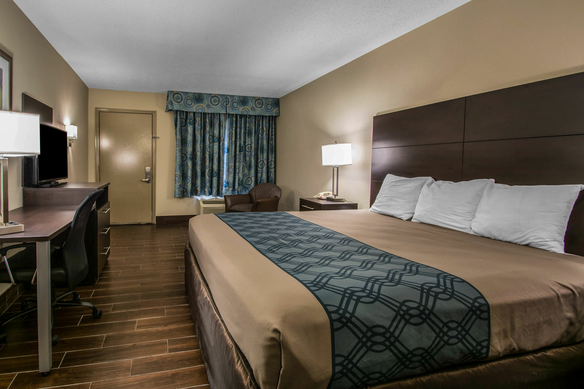 Econo I-10 Hotel