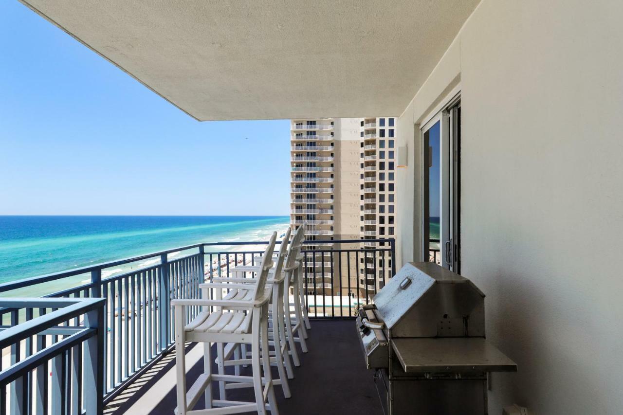 Holiday home Sterling Breeze 807 *