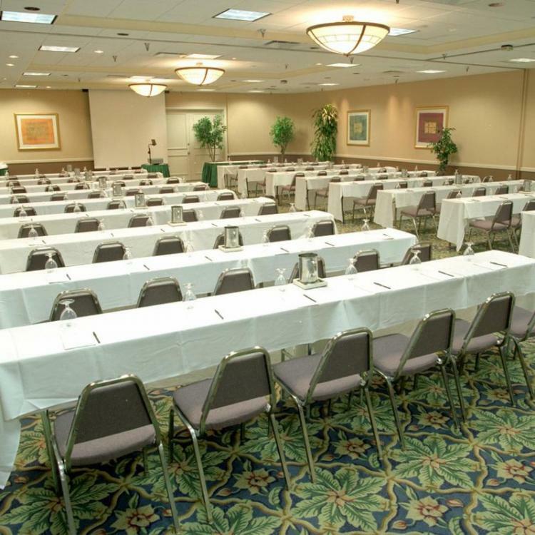 Sawgrass Grand And Sports Complex Hotel 3*
