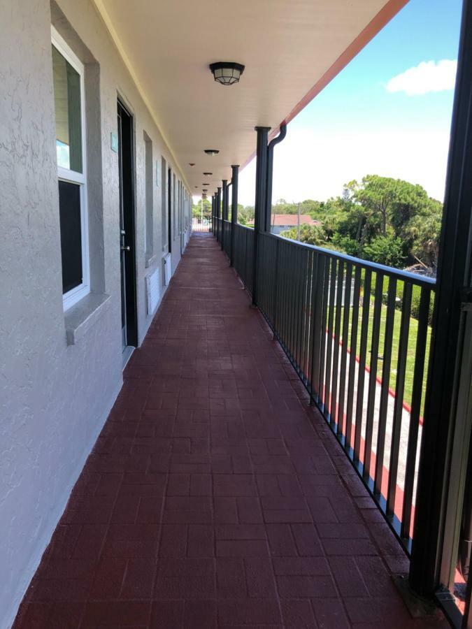 Sun Coast 2* Englewood
