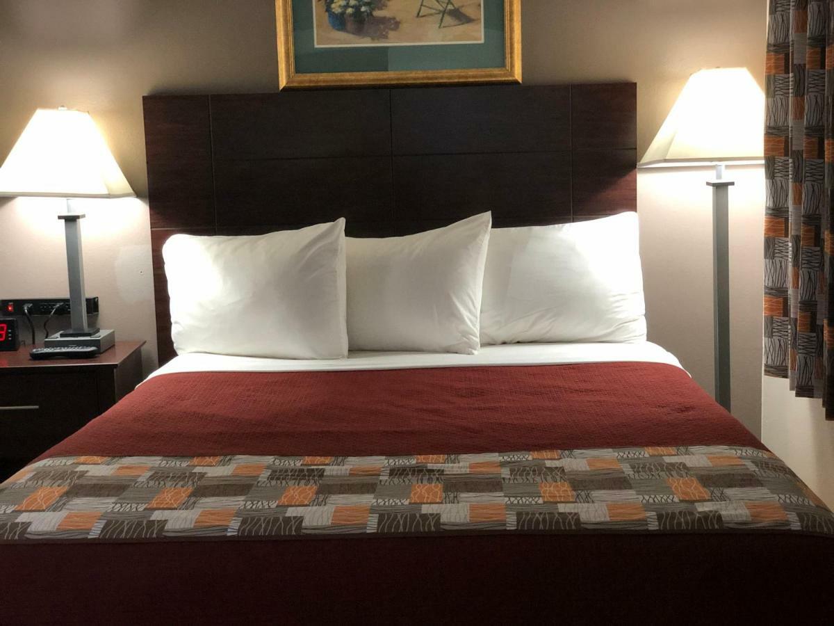 Sun Coast Motel