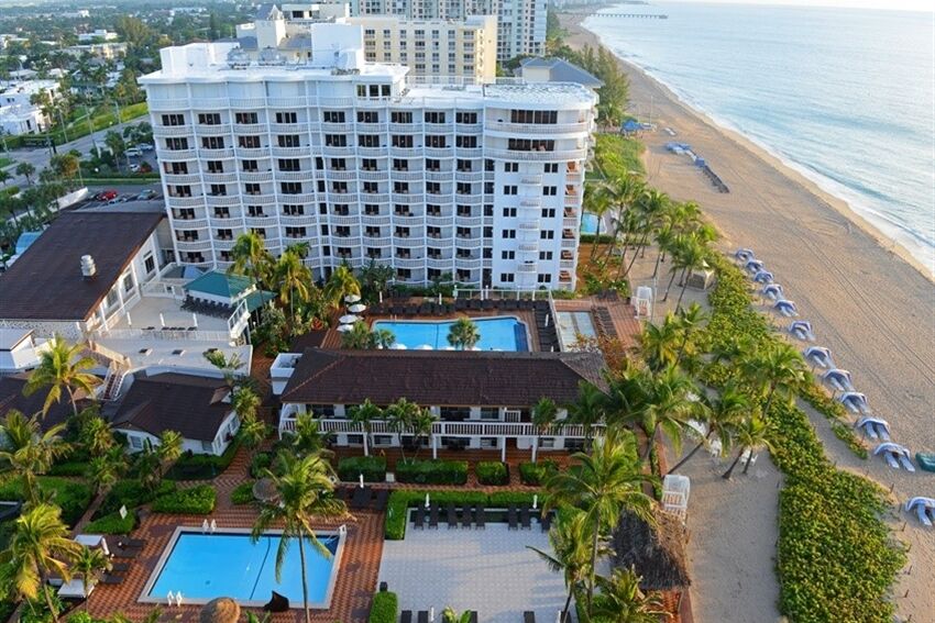 Beachcomber & Club