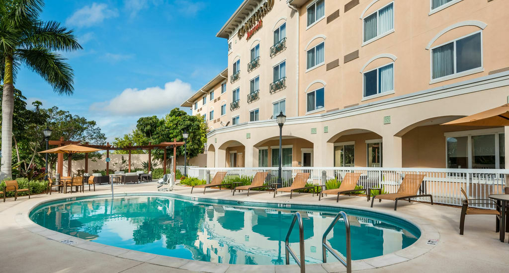 Courtyard Myers At I-75 And Gulf Coast Town Center Estero