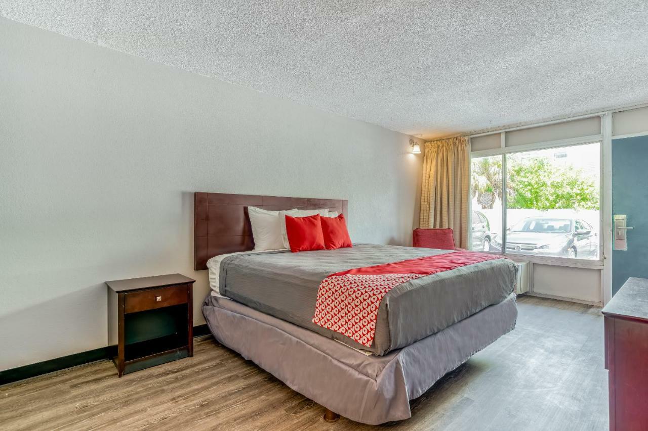 Bayside - Clearwater Hotel Pinellas Park