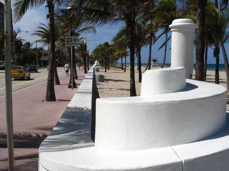Hotel Sun Tower & On The Fort Lauderdale