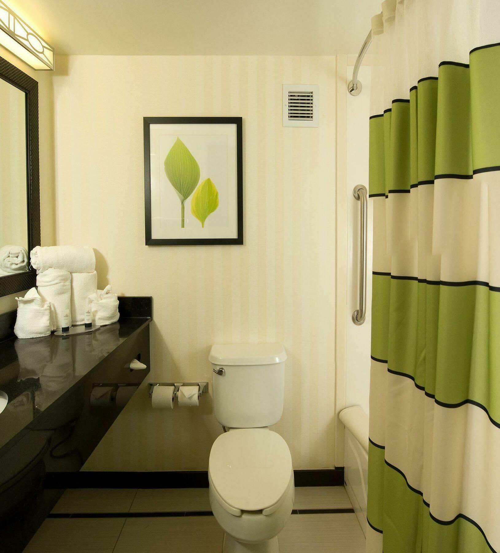 Fairfield & By Marriott Orlando Buena Vista Hotel