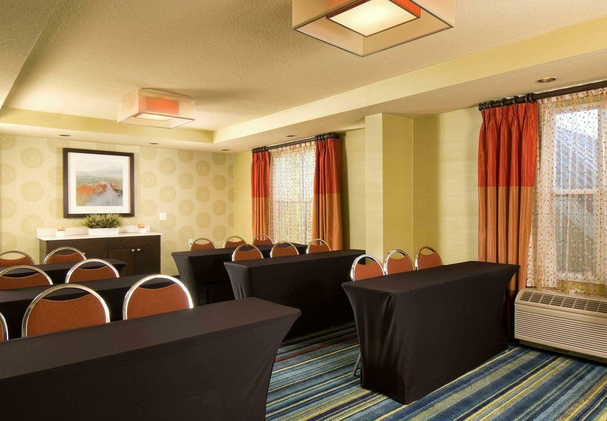 Hotel Fairfield & By Marriott Orlando Buena Vista Lake Buena Vista