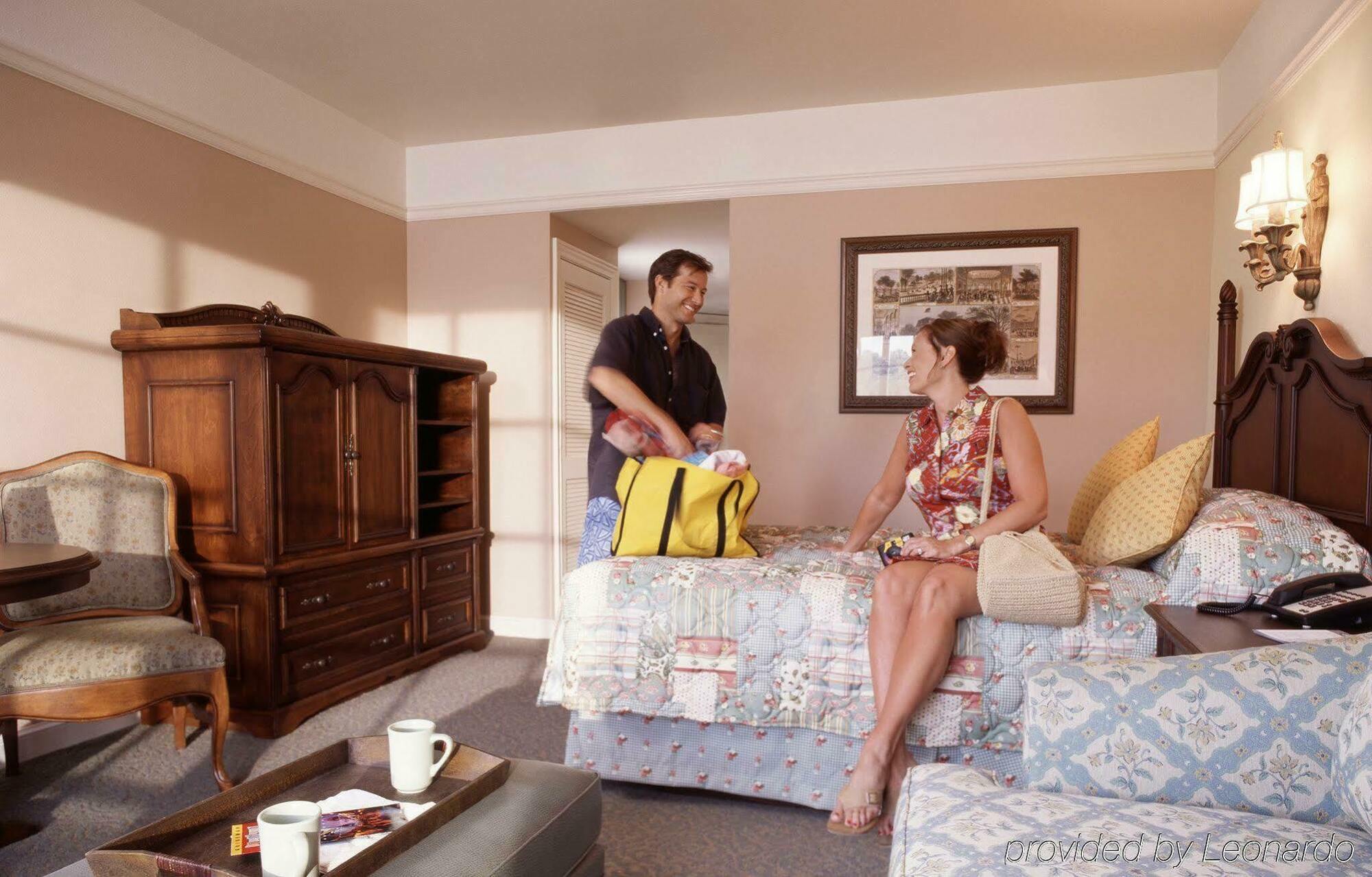 Disney's Saratoga Springs & Hotel 4*