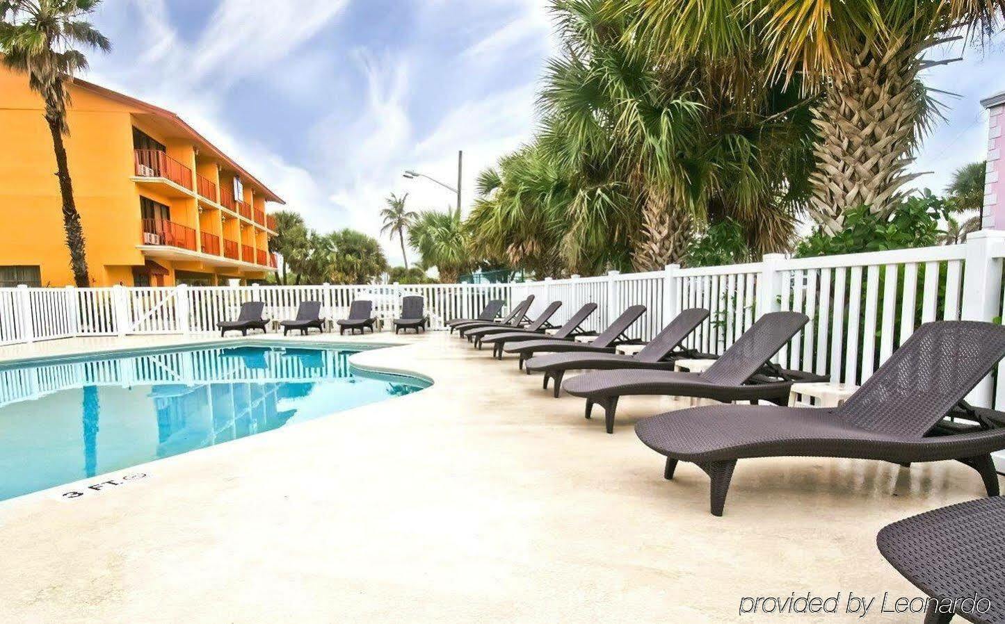 Royal Hutchinson Island Hotel