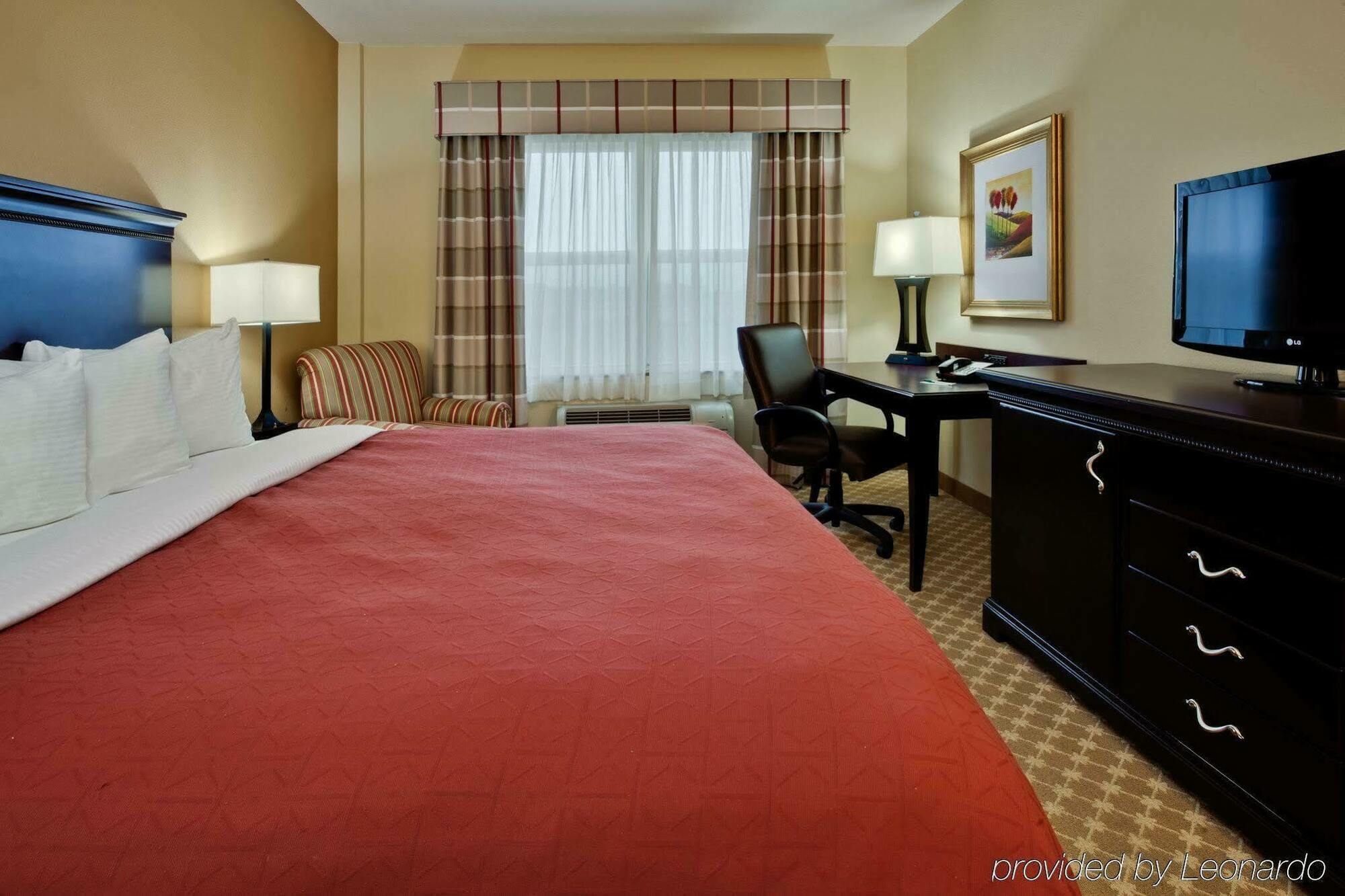 Country & By Radisson, Airport North, Fl Hotel 3*